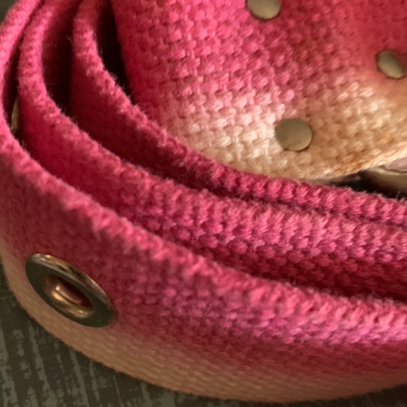 Belt - Picture 2 of 9